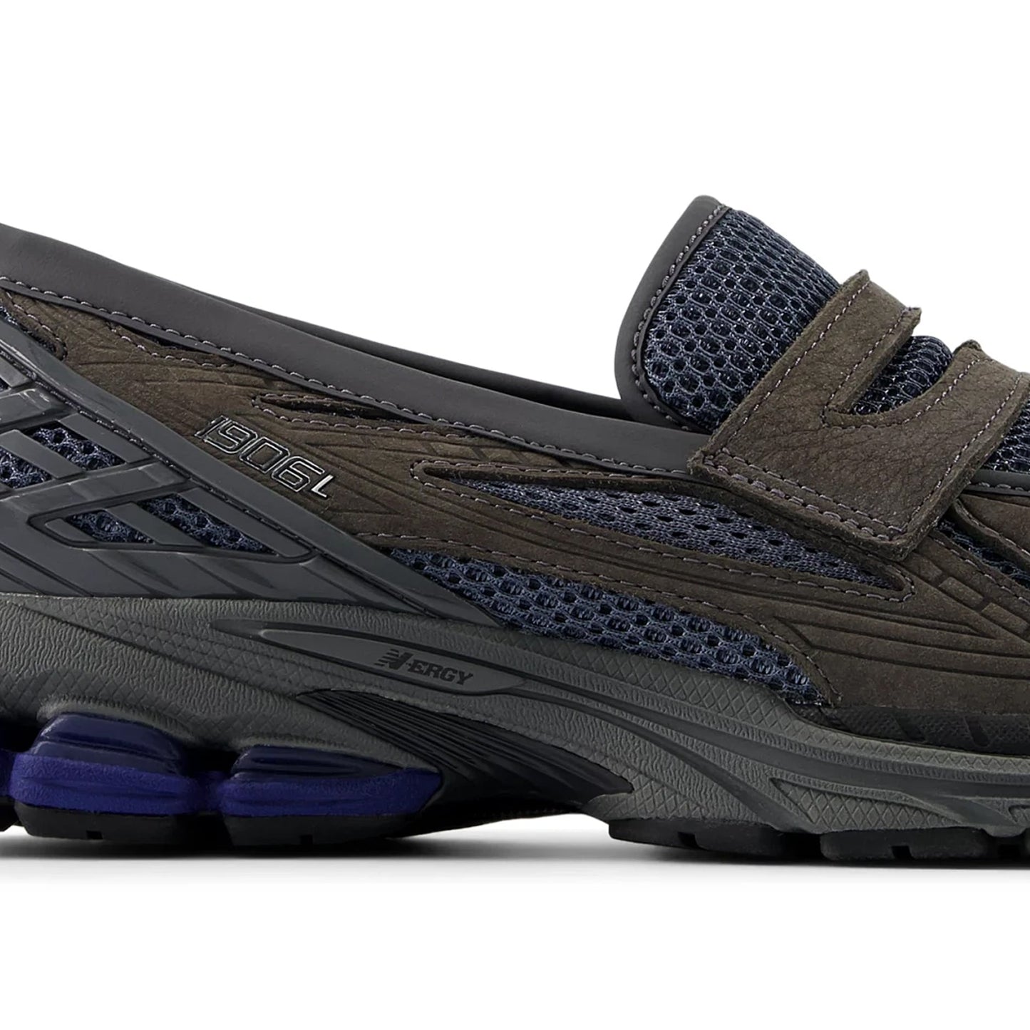 New Balance Mens 1906L Loafers
