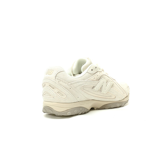 New Balance 204L Shoes