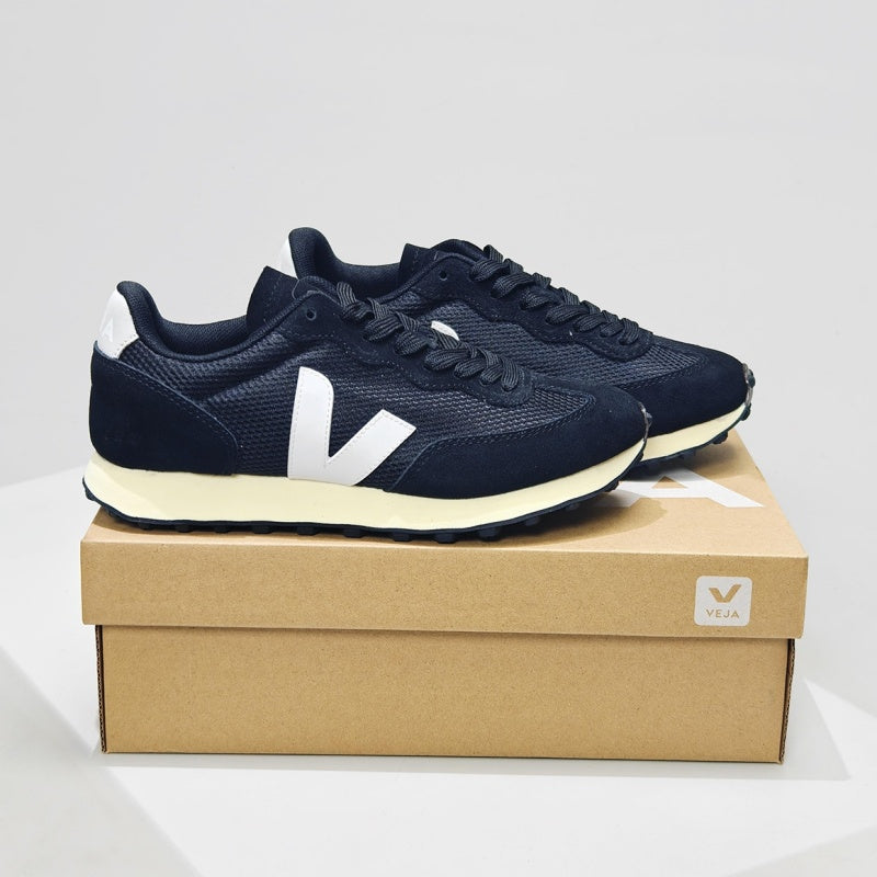VEJA Rio Branco Sneakers