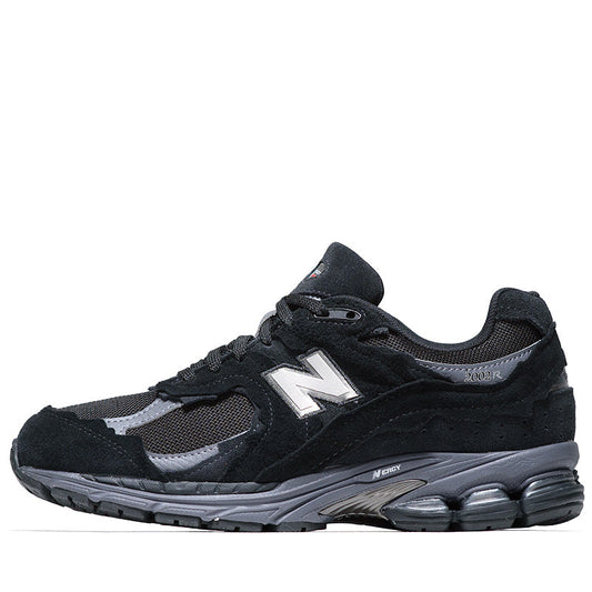 New Balance 2002R GORE-TEX 'Protection Pack' - Black/Magnet