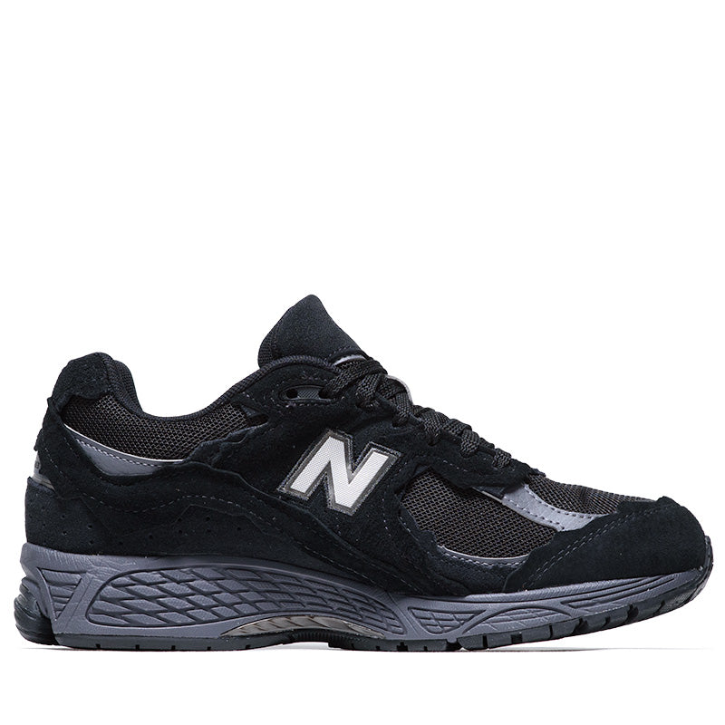 New Balance 2002R GORE-TEX 'Protection Pack' - Black/Magnet