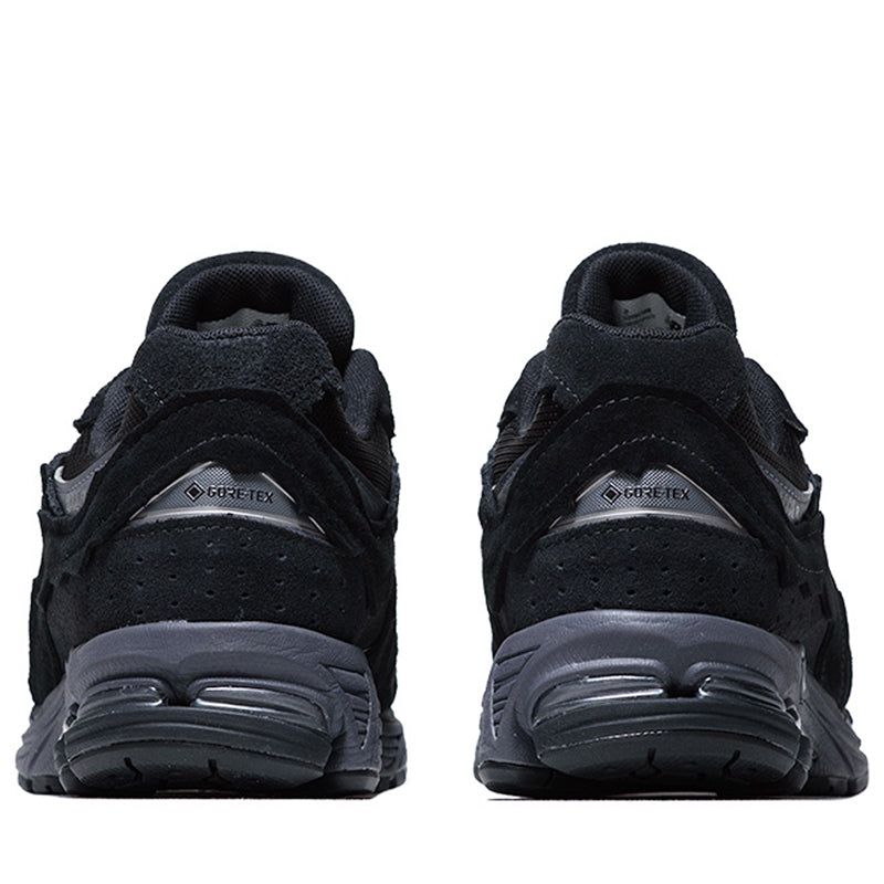 New Balance 2002R GORE-TEX 'Protection Pack' - Black/Magnet