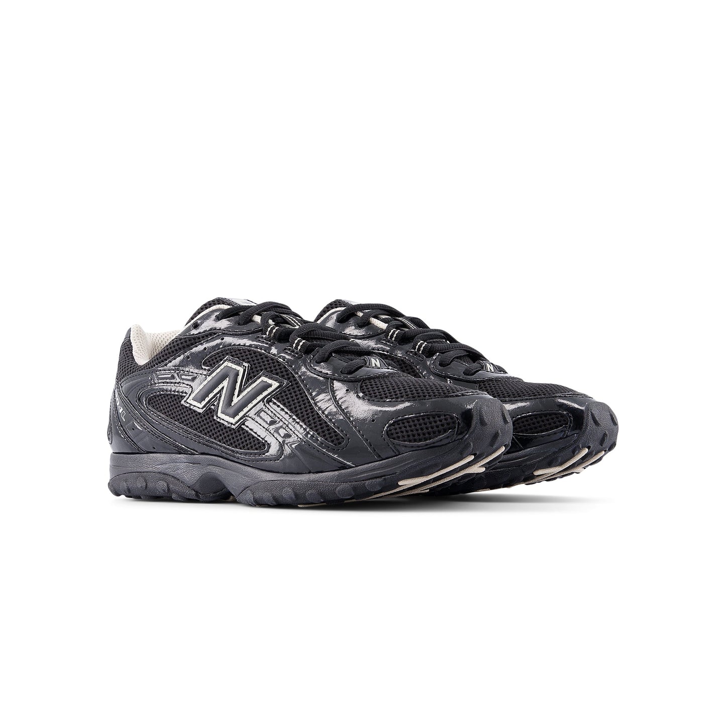 New Balance 204L Shoes