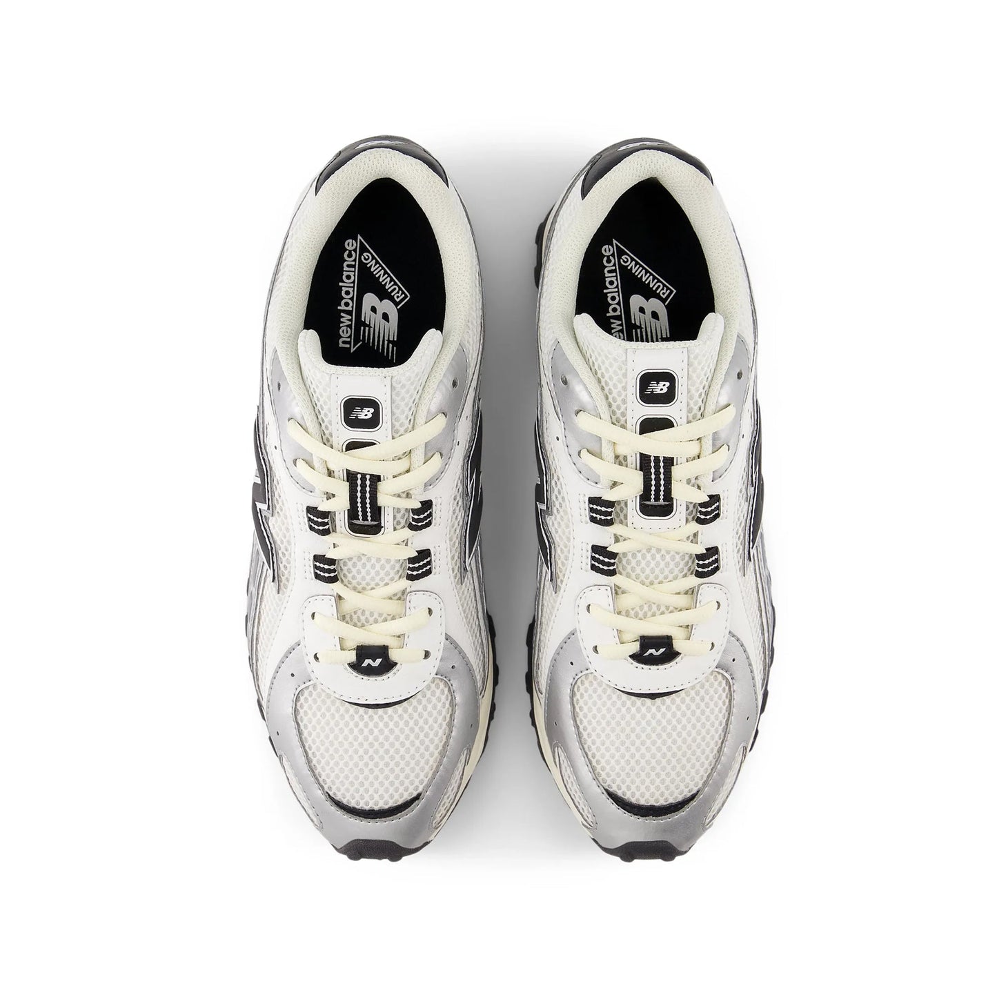 New Balance 204L Shoes