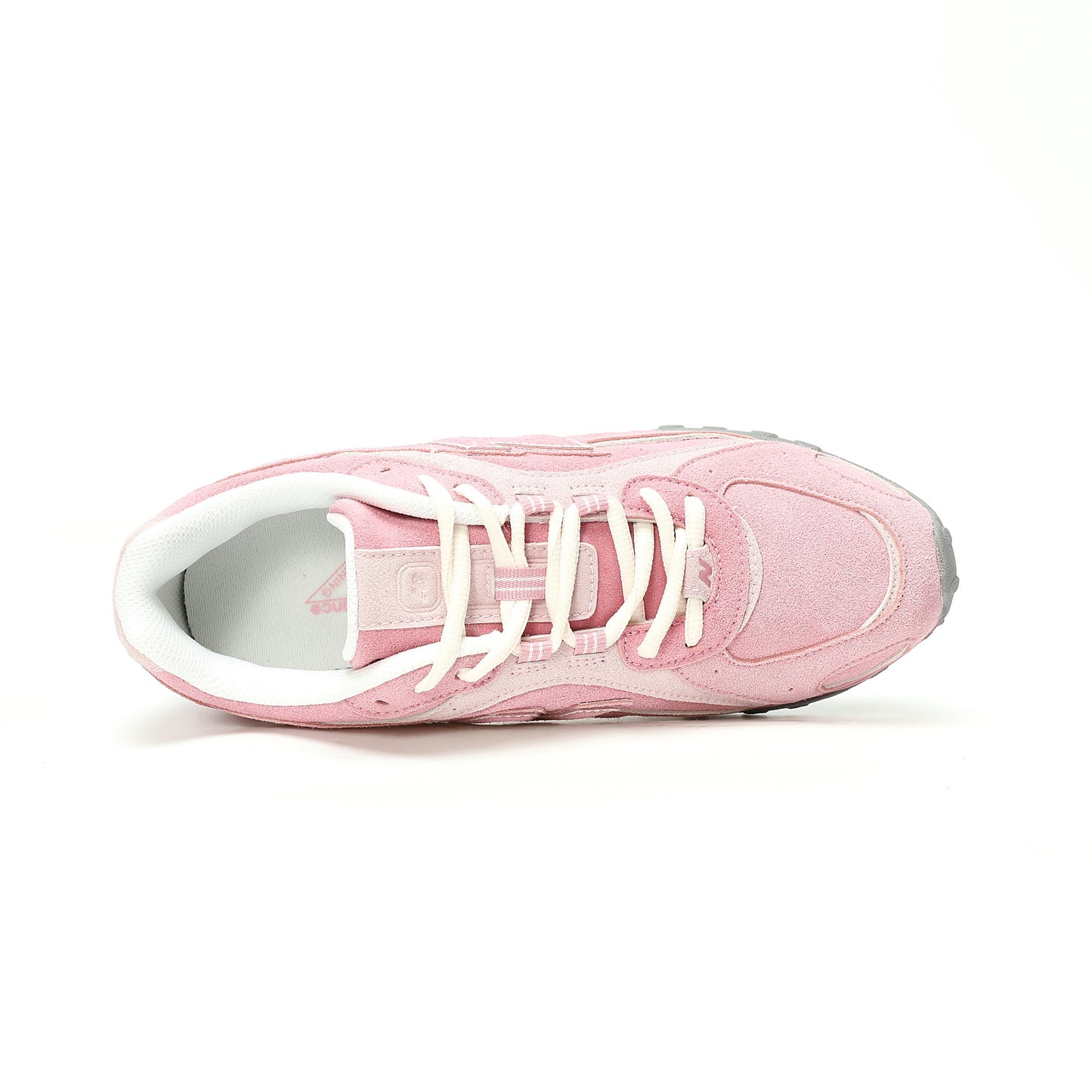 New Balance 204L Shoes