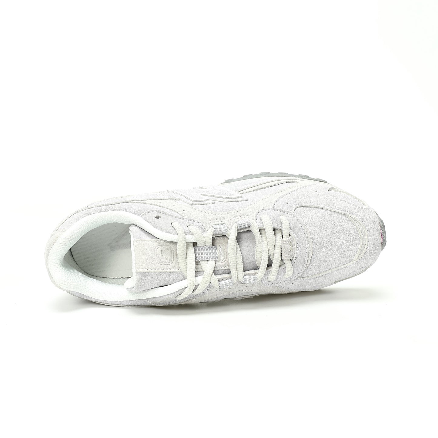 New Balance 204L Shoes