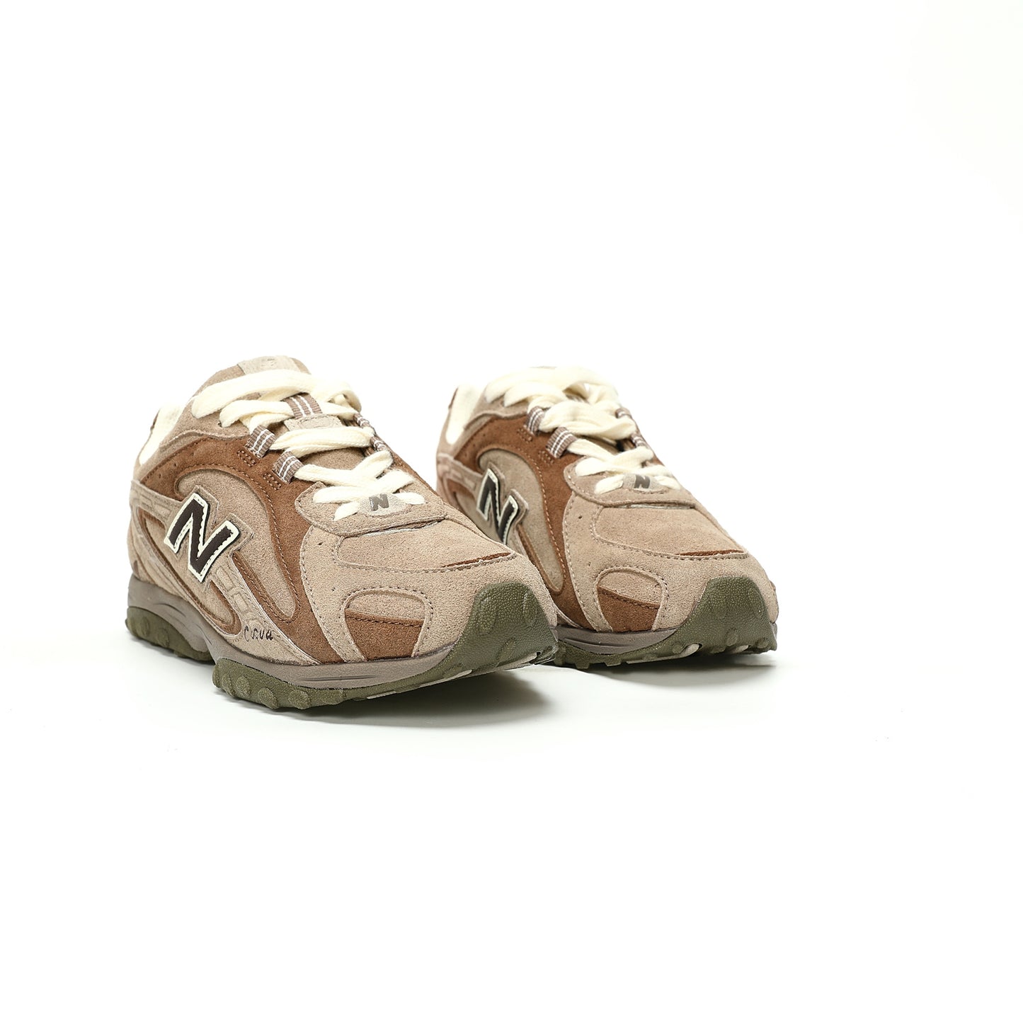 New Balance 204L Shoes