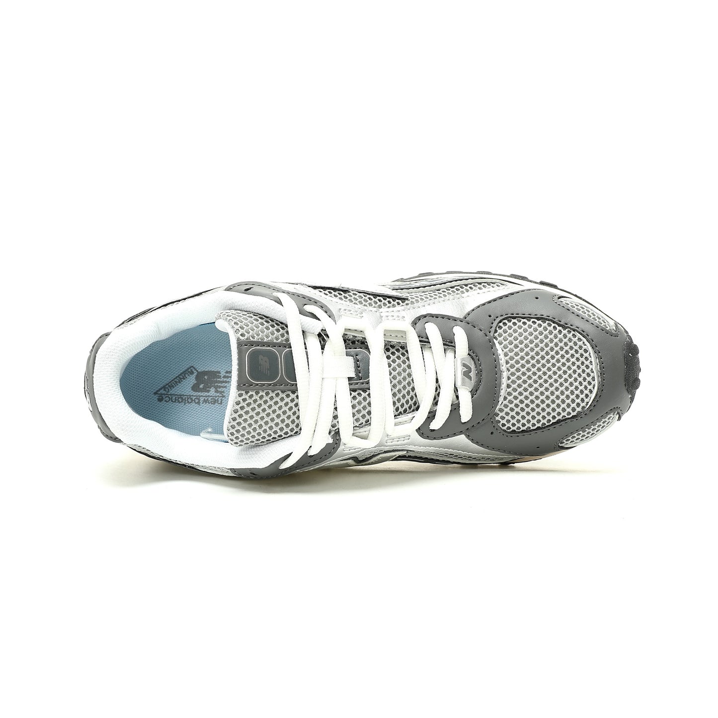 New Balance 204L Shoes
