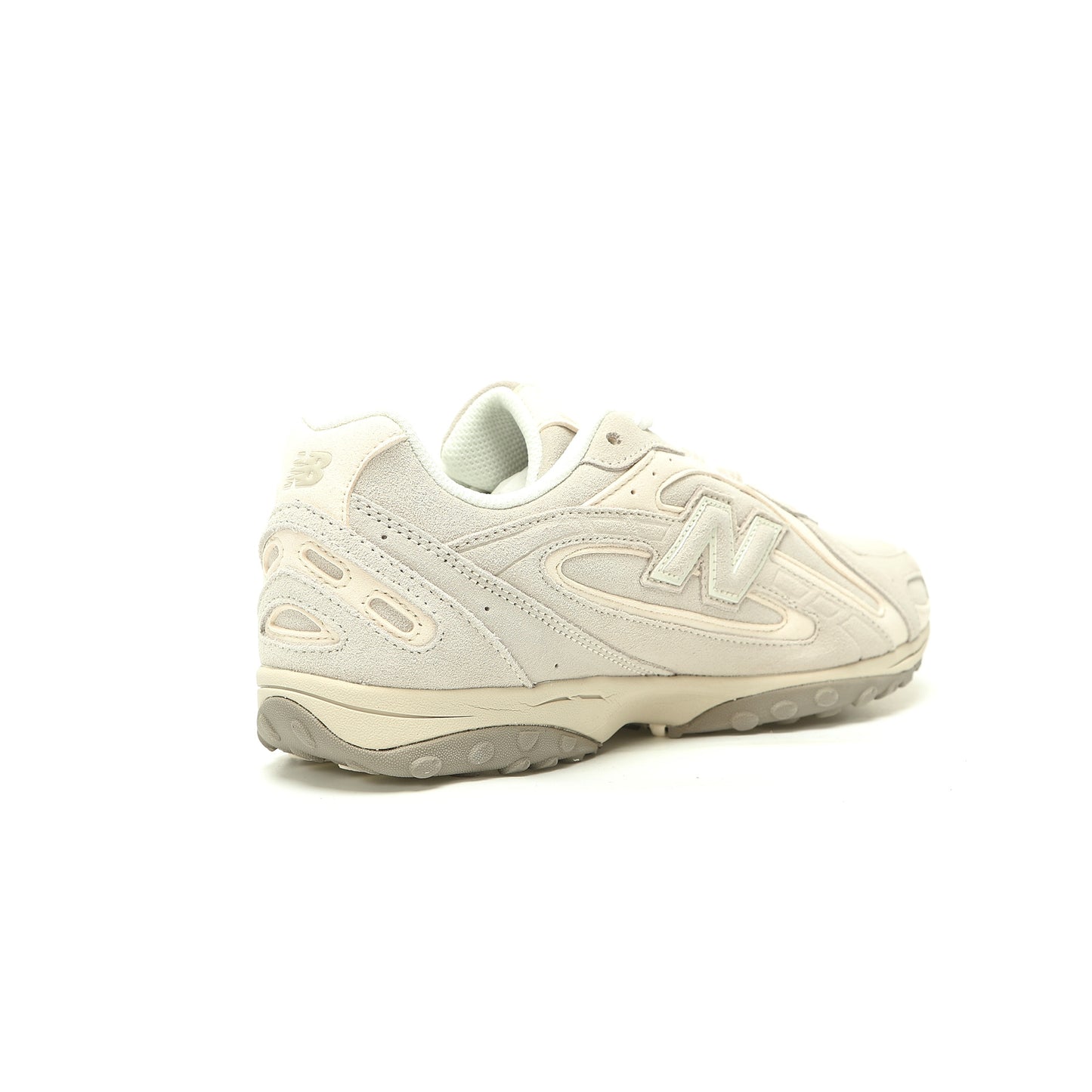 New Balance 204L Shoes