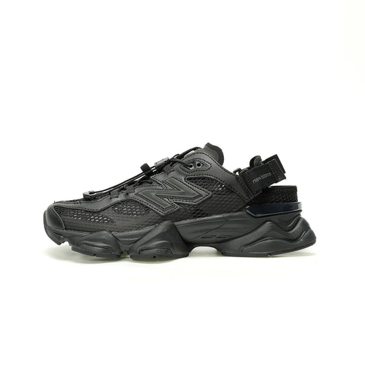 New Balance U9060 Sneaker  Mesh surface / Black