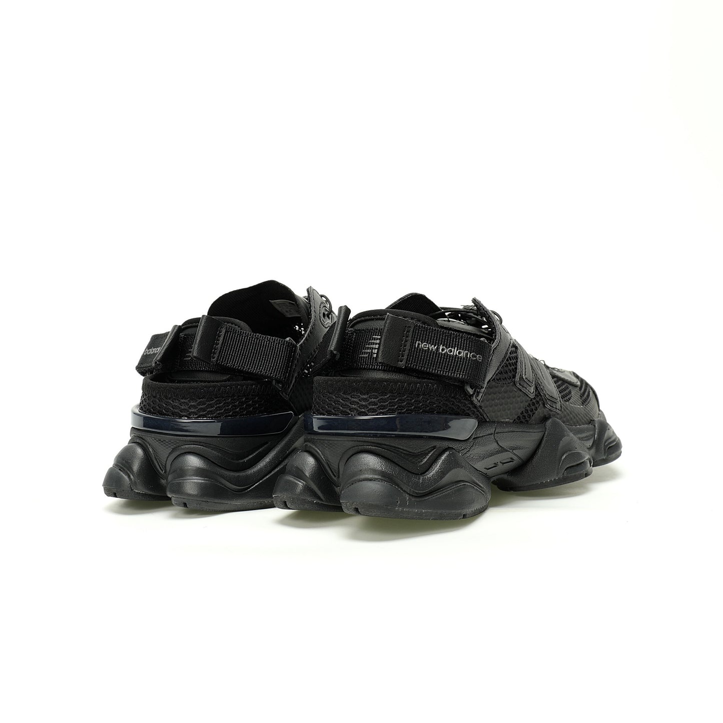 New Balance U9060 Sneaker  Mesh surface / Black