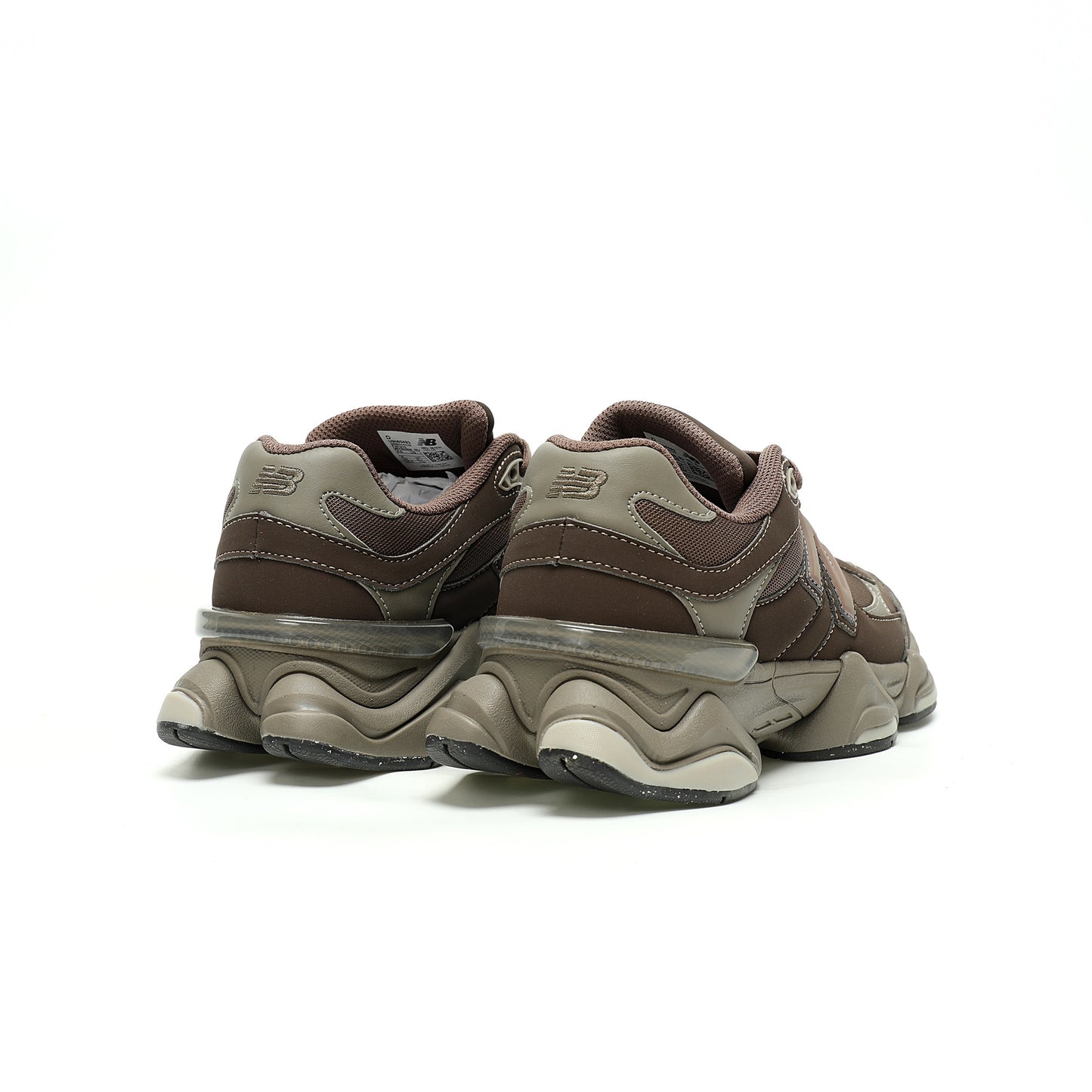 New Balance 9060 Sneaker  Brown / Tan