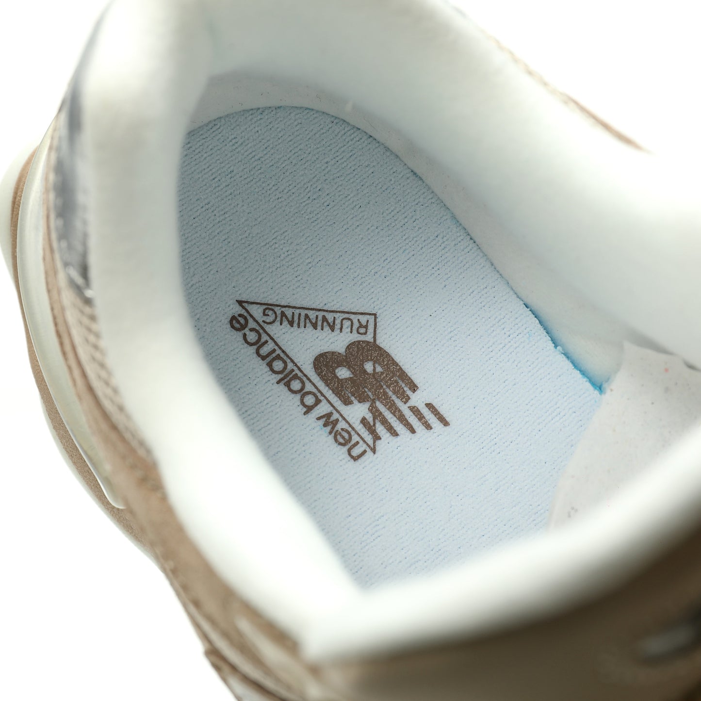 New Balance U9060 Sneaker  Beige/Silver
