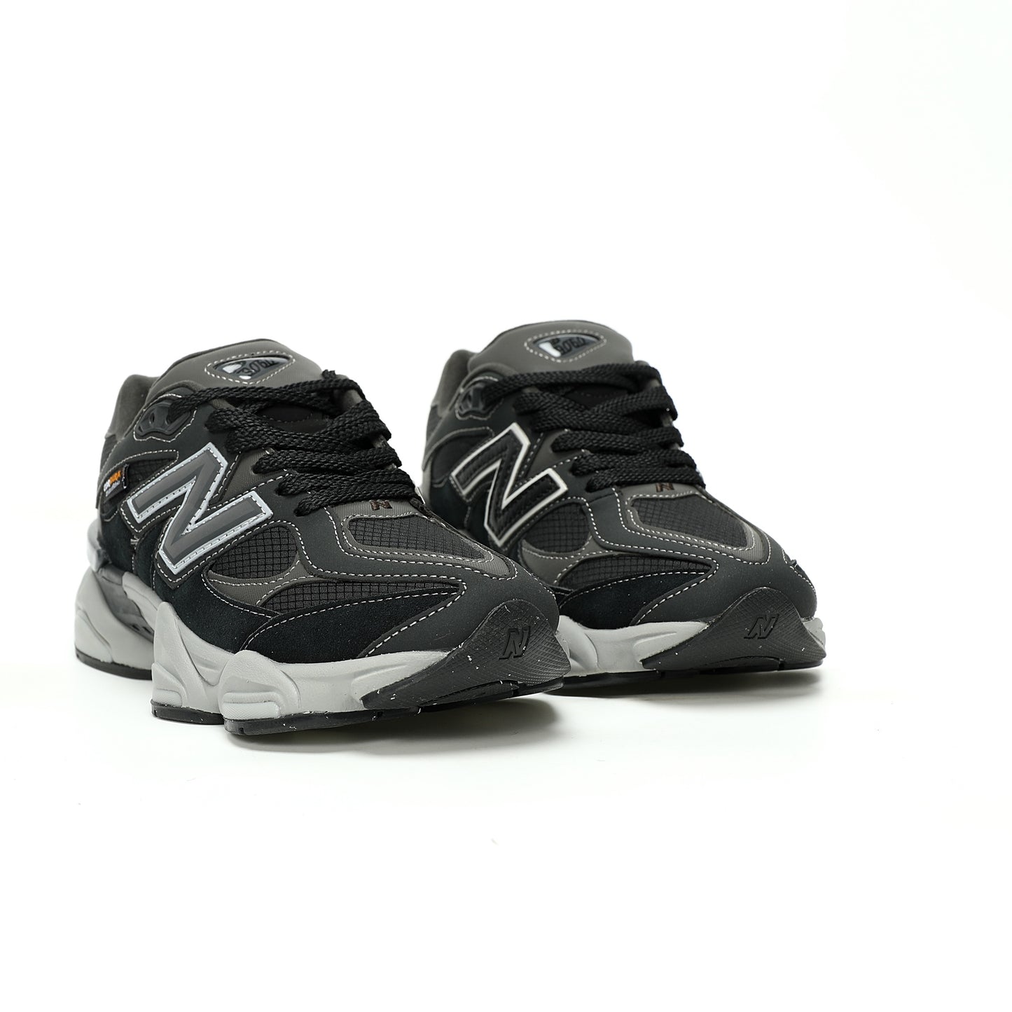New Balance 9060 Sneaker  Black/Grey