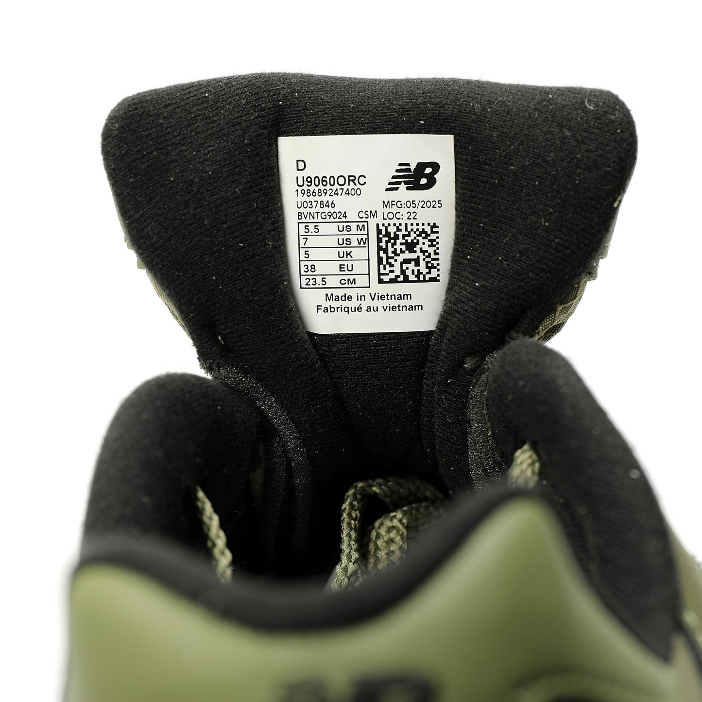 New Balance 9060 Sneaker  Military green