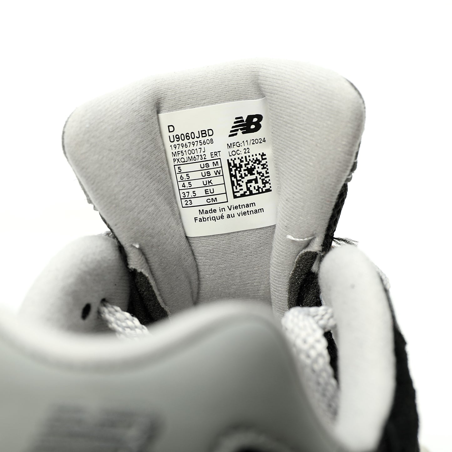 New Balance 9060 Sneaker   Black/Grey