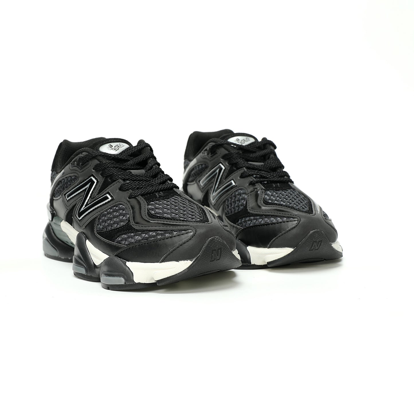 New Balance 9060 Sneaker    Black/ Green