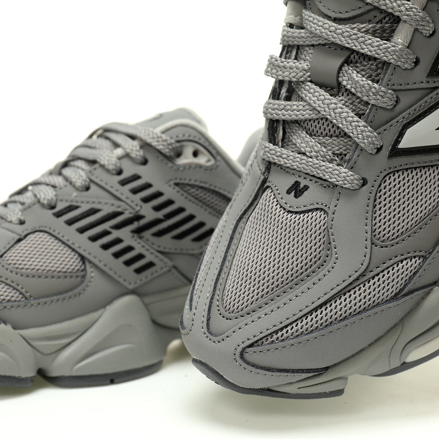 New Balance U9060 Sneaker  Shadow Gray