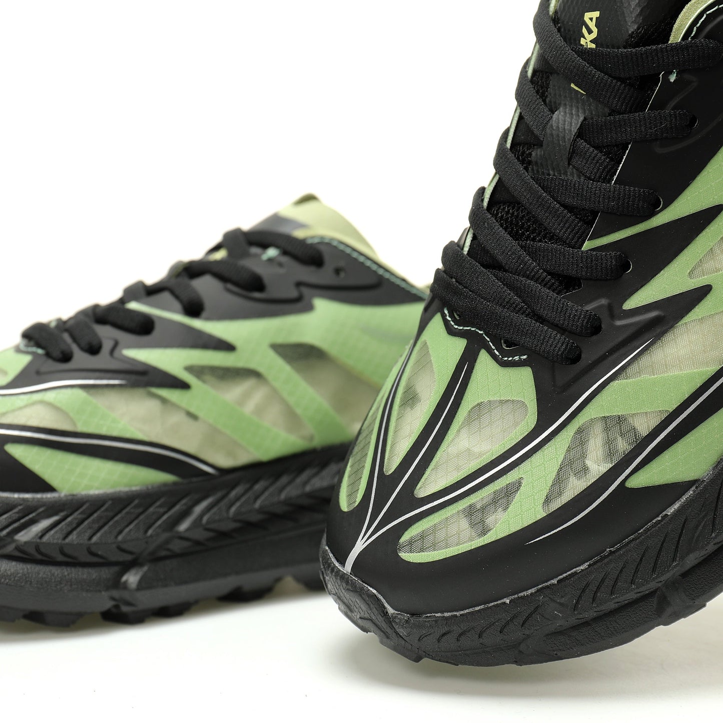 HOKA Mafate Speed 2 Low | Trail Running Shoes   Black/Green