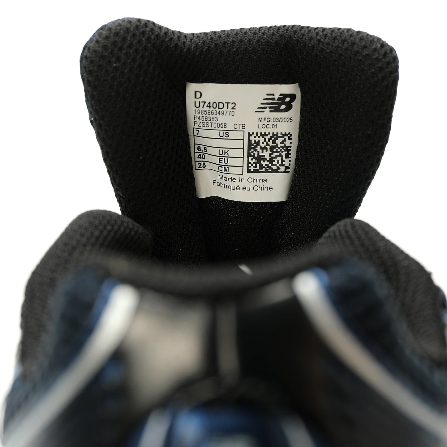 New Balance 740 Retro Sneakers