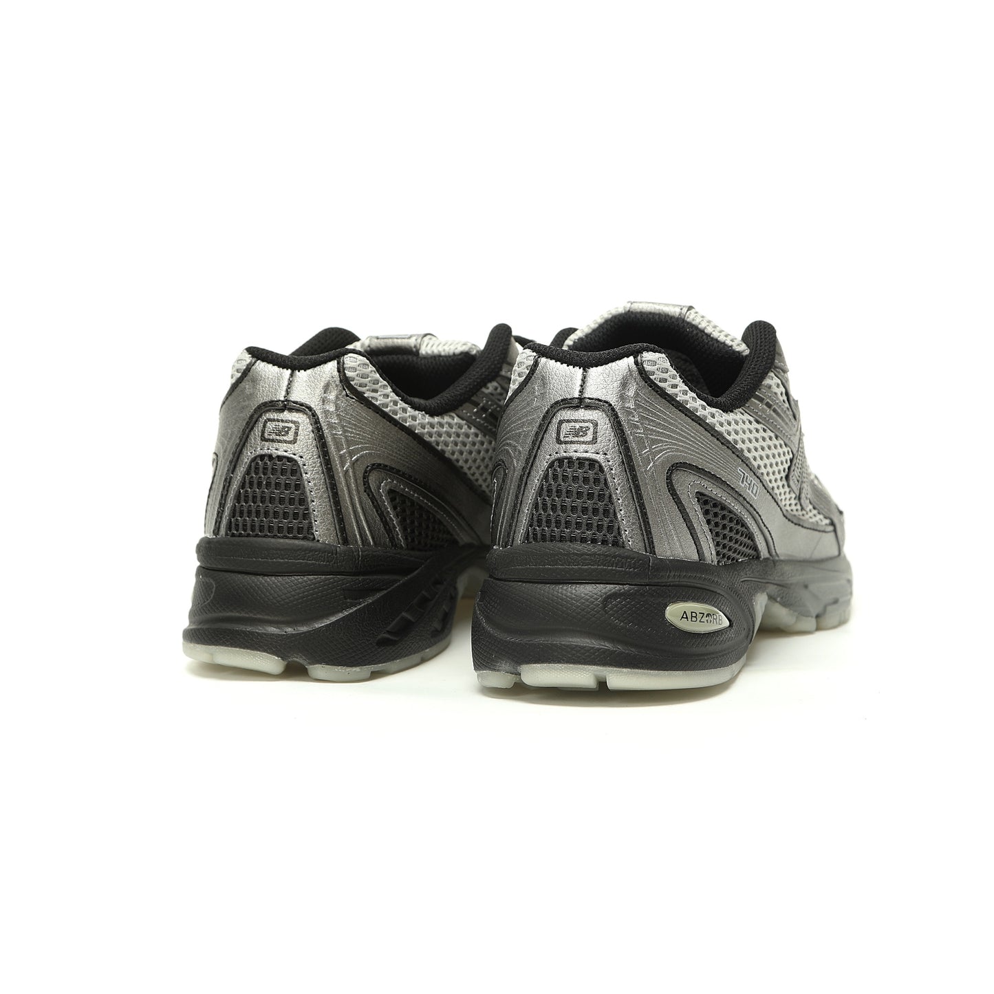 New Balance 740 Retro Sneakers