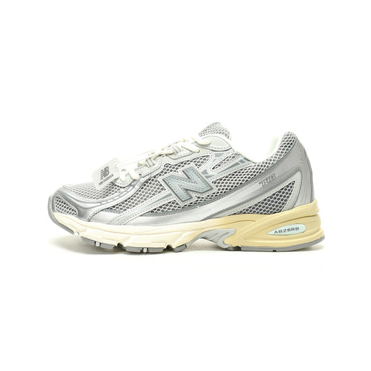 New Balance 740 Retro Sneakers