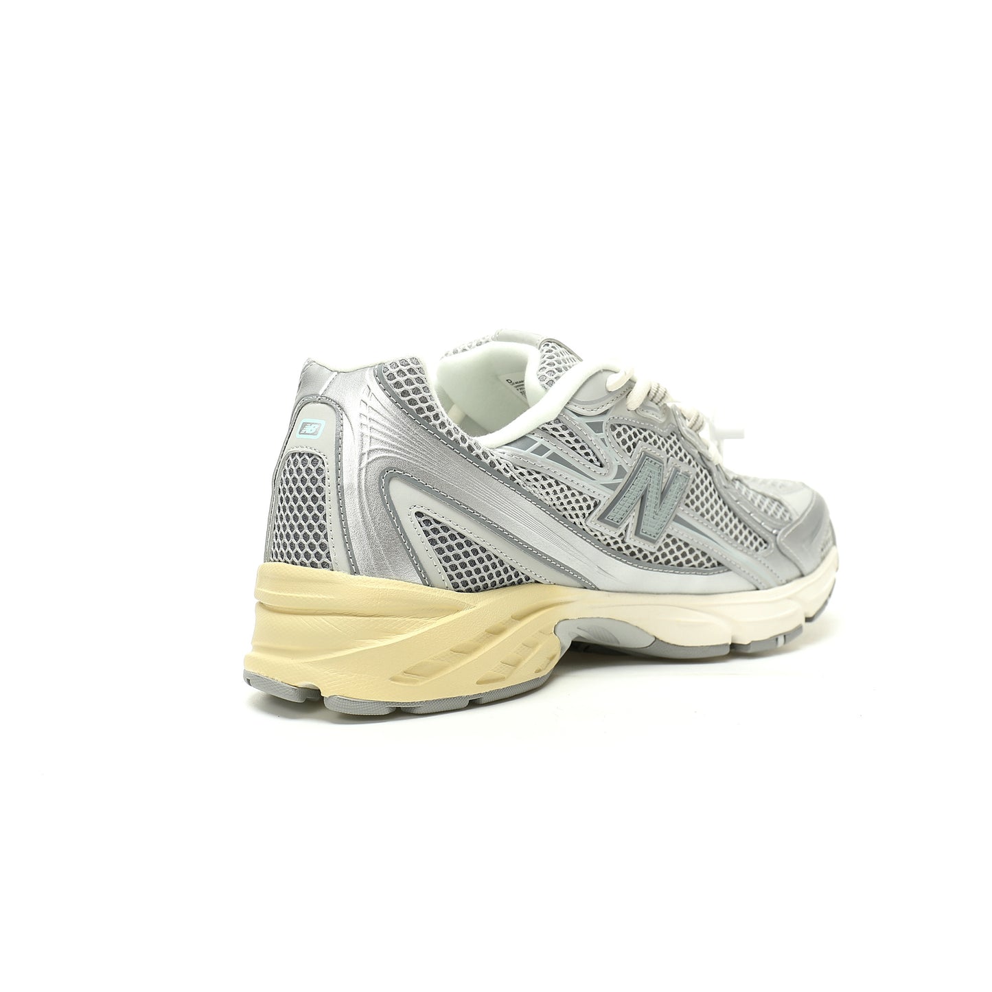New Balance 740 Retro Sneakers