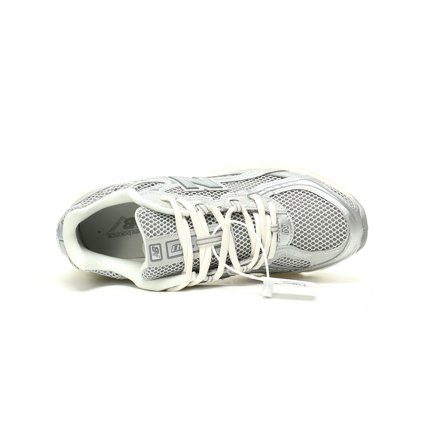 New Balance 740 Retro Sneakers