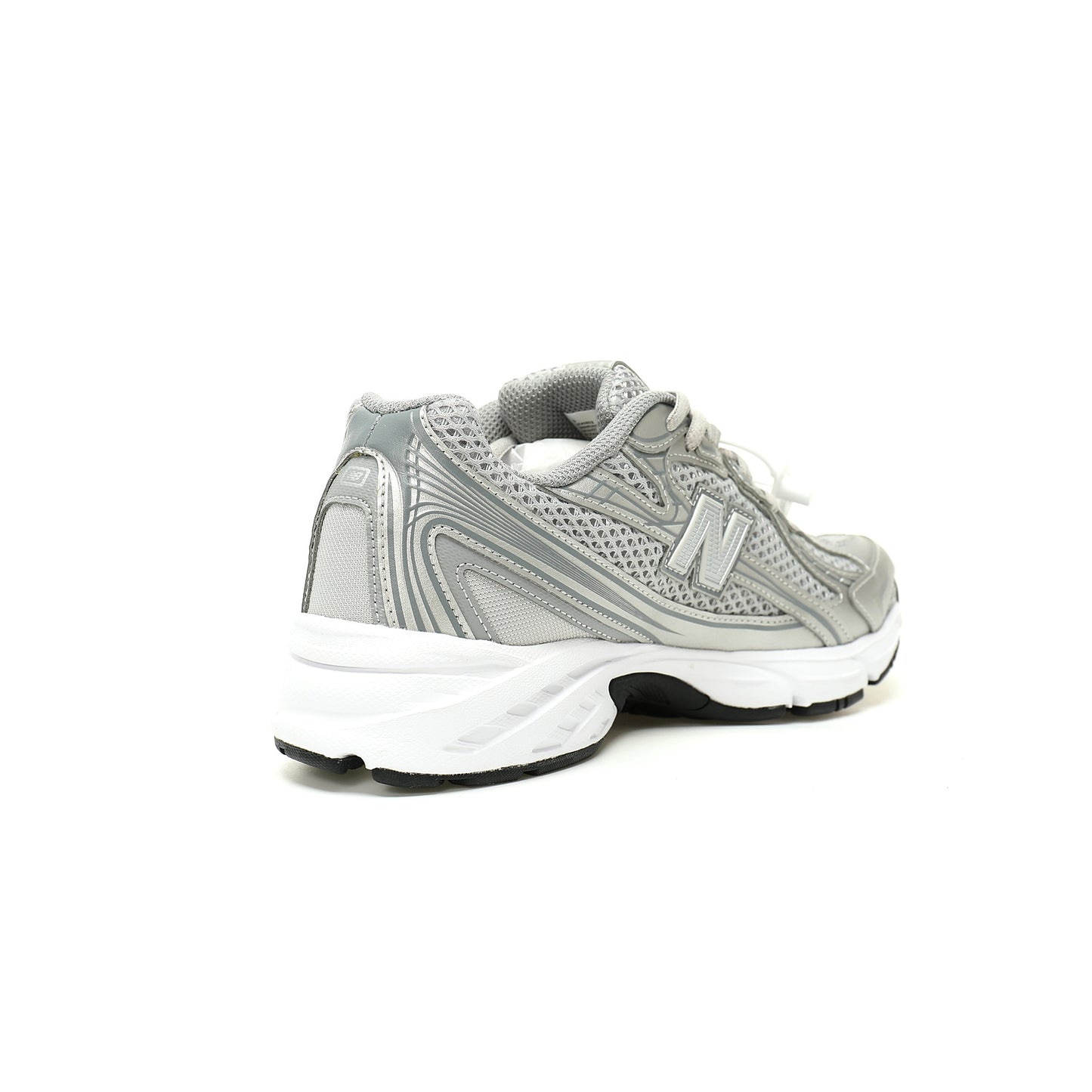 New Balance 740 Retro Sneakers