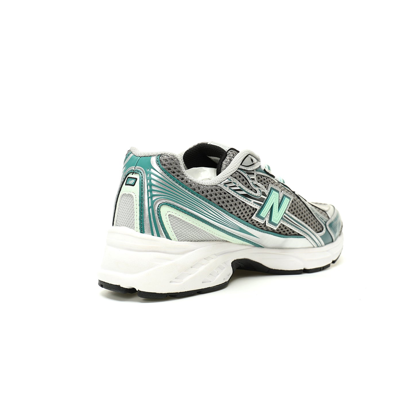 New Balance 740 Retro Sneakers