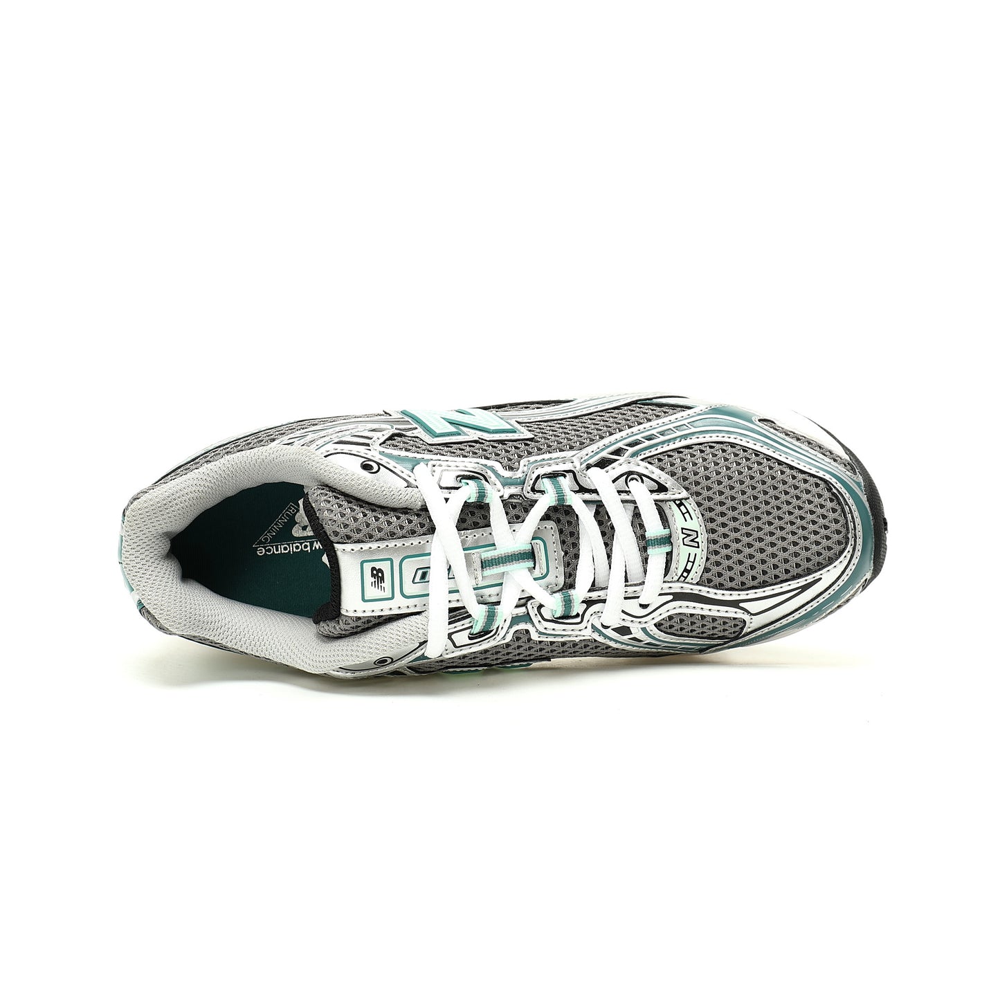 New Balance 740 Retro Sneakers