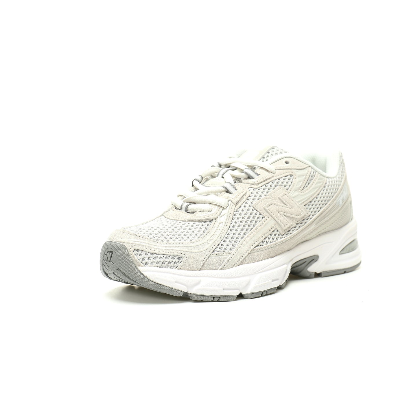 New Balance 740 Retro Sneakers