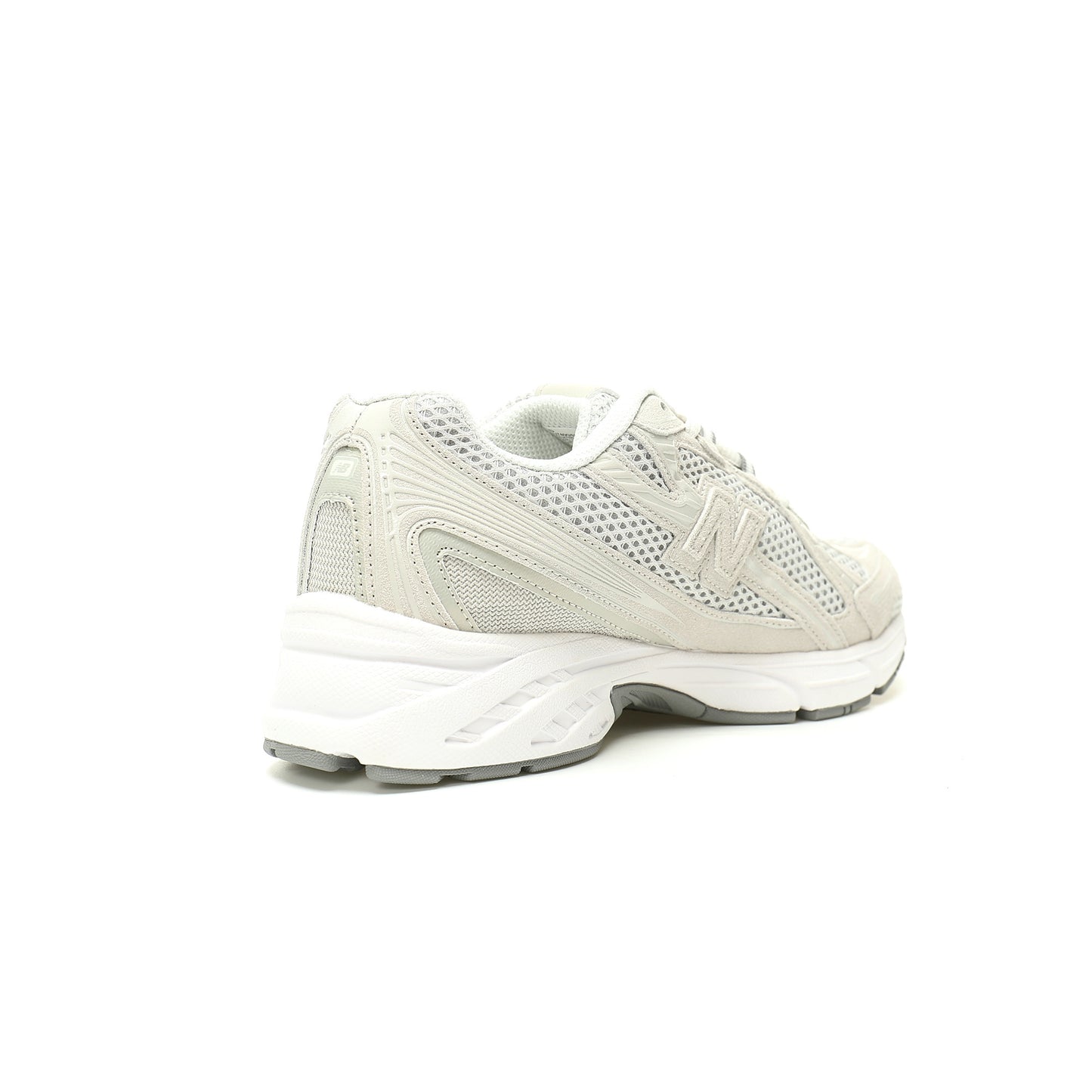 New Balance 740 Retro Sneakers