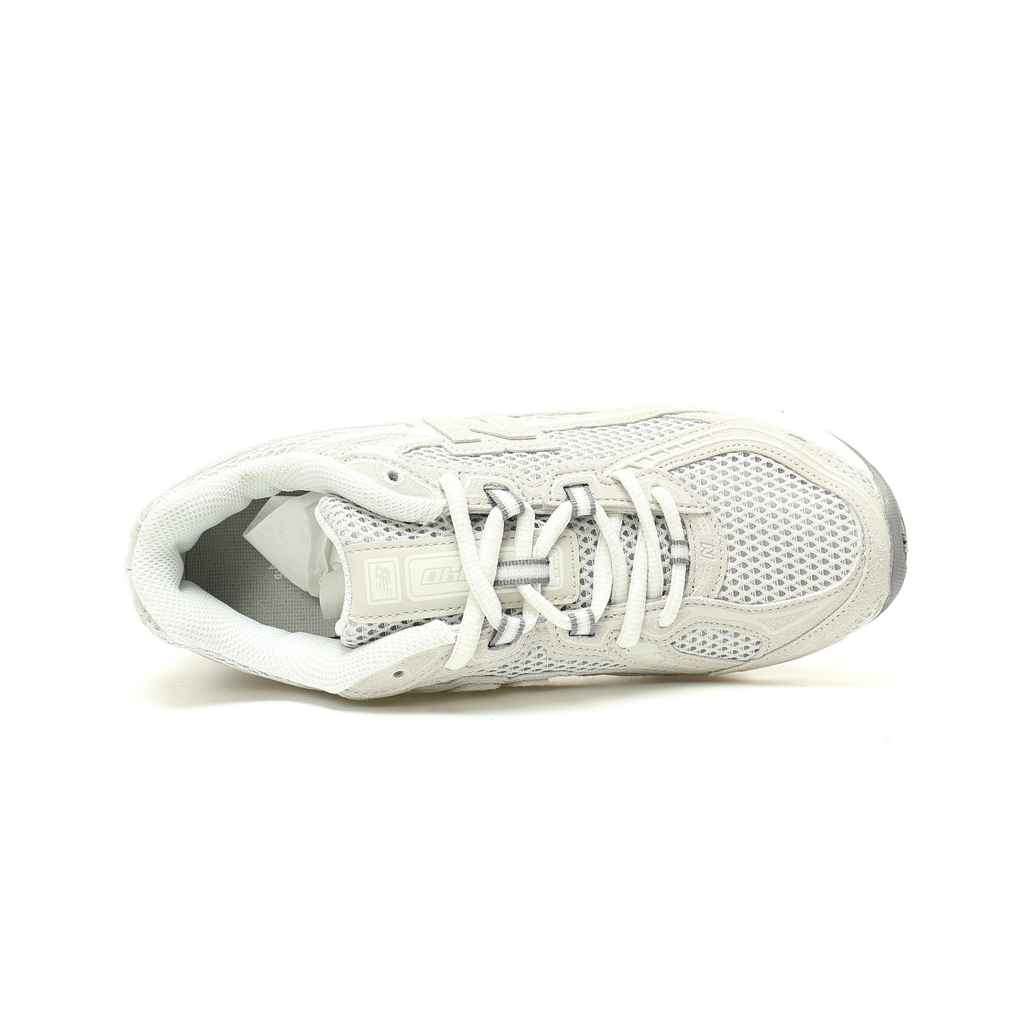 New Balance 740 Retro Sneakers