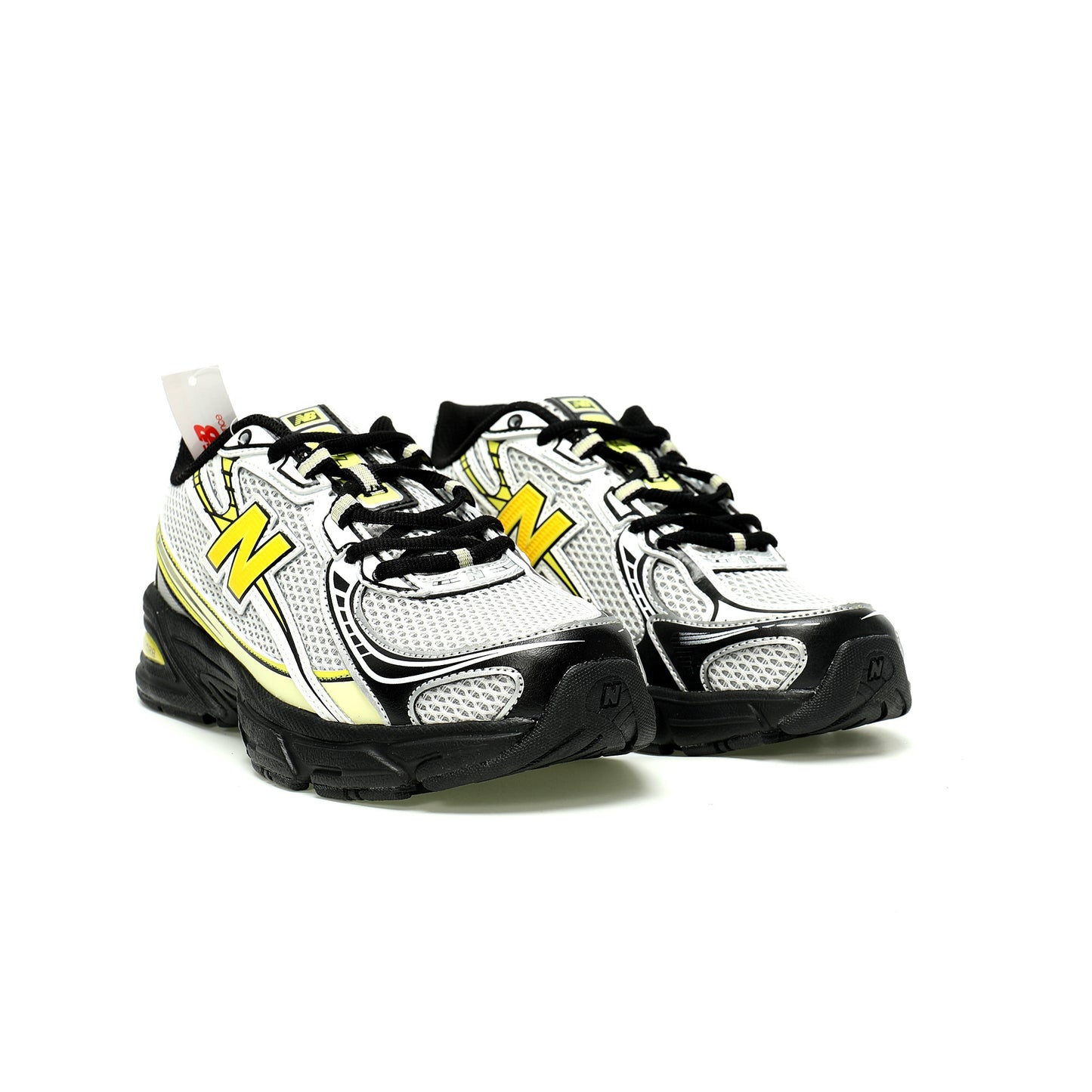 New Balance 740 Retro Sneakers