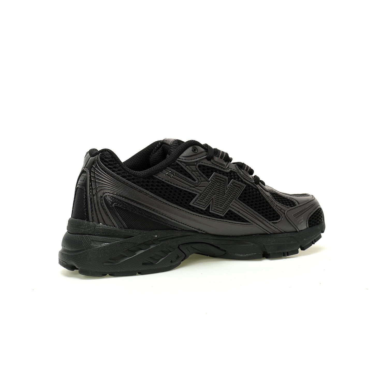 New Balance 740 Retro Sneakers