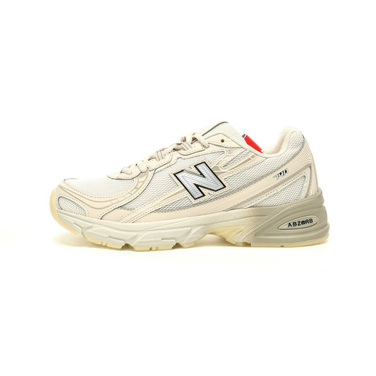 New Balance 740 Retro Sneakers