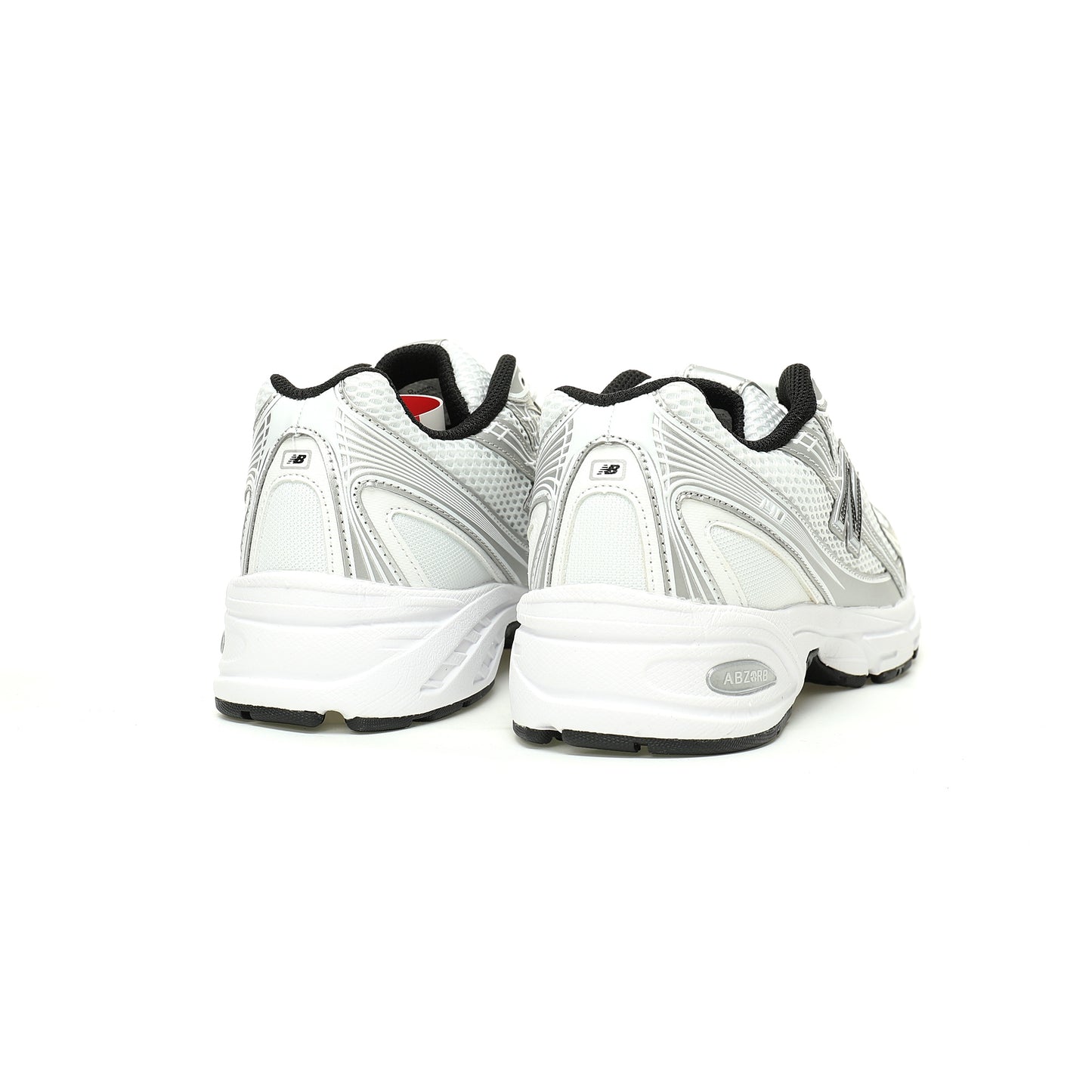 New Balance 740 Retro Sneakers