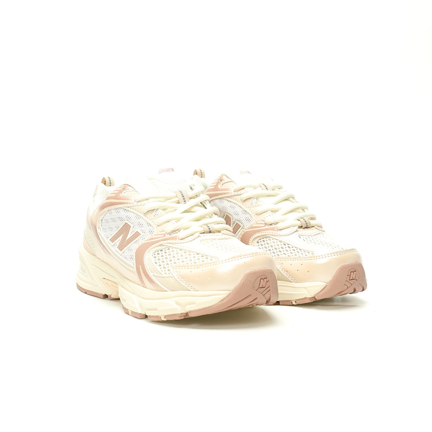 New Balance MR530 Retro Sneakers | Classic Dad Shoe