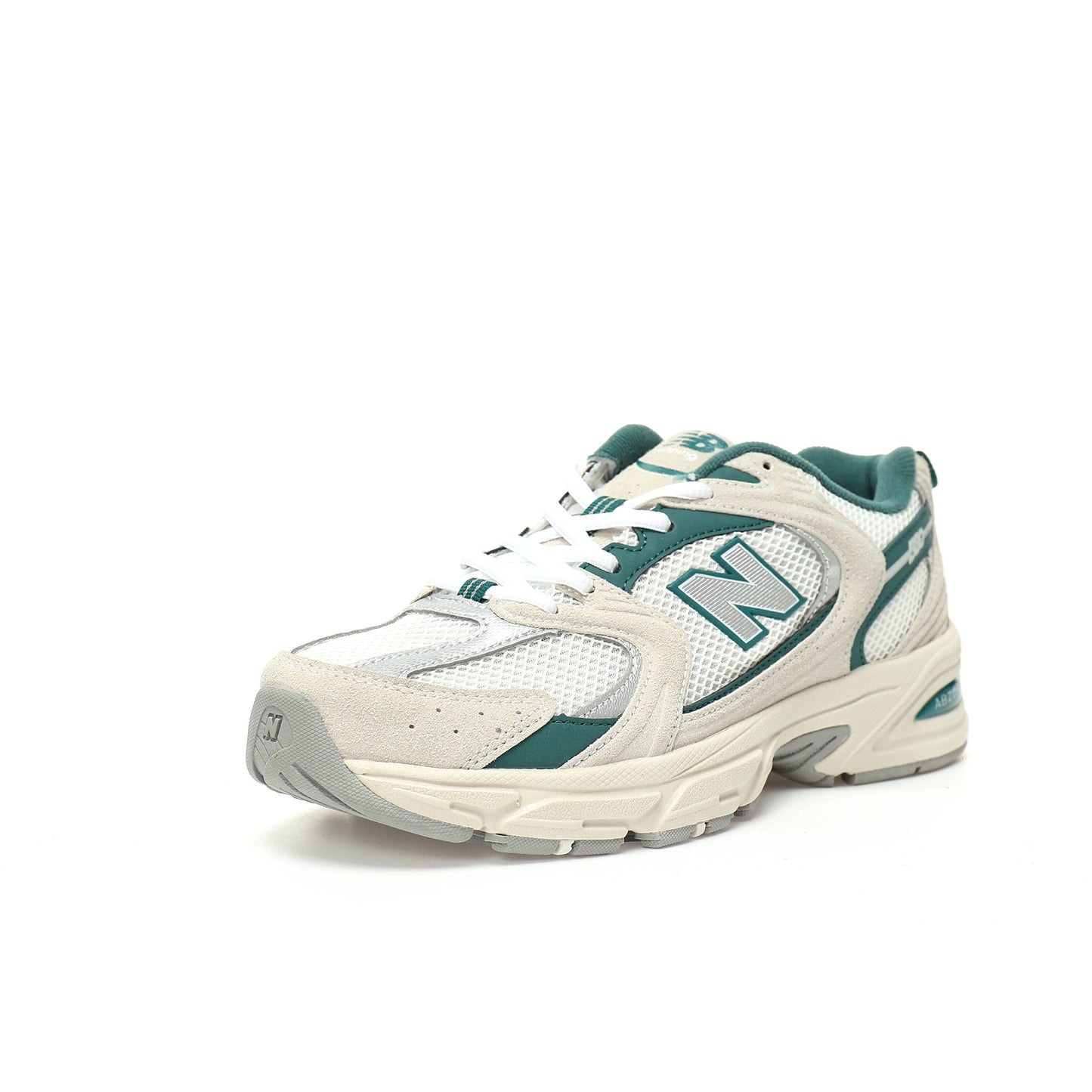 New Balance MR530 Retro Sneakers | Classic Dad Shoe