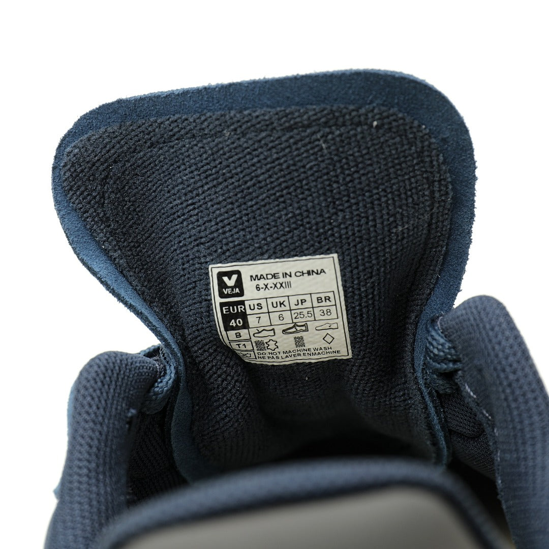 VEJA Rio Branco Sneakers