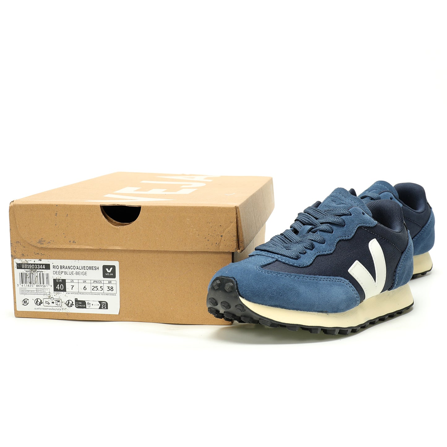 VEJA Rio Branco Sneakers