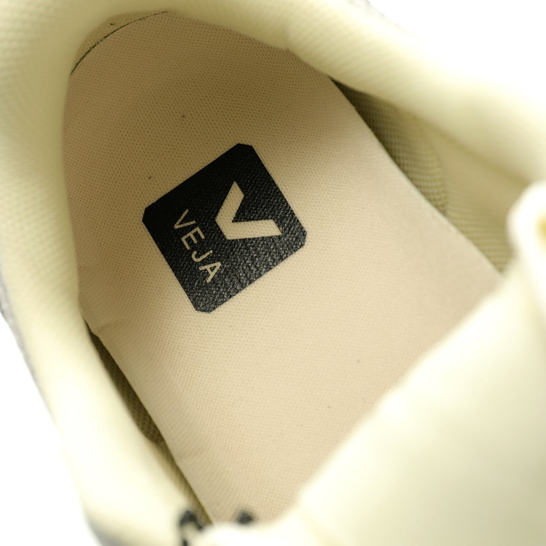 VEJA Rio Branco Sneakers