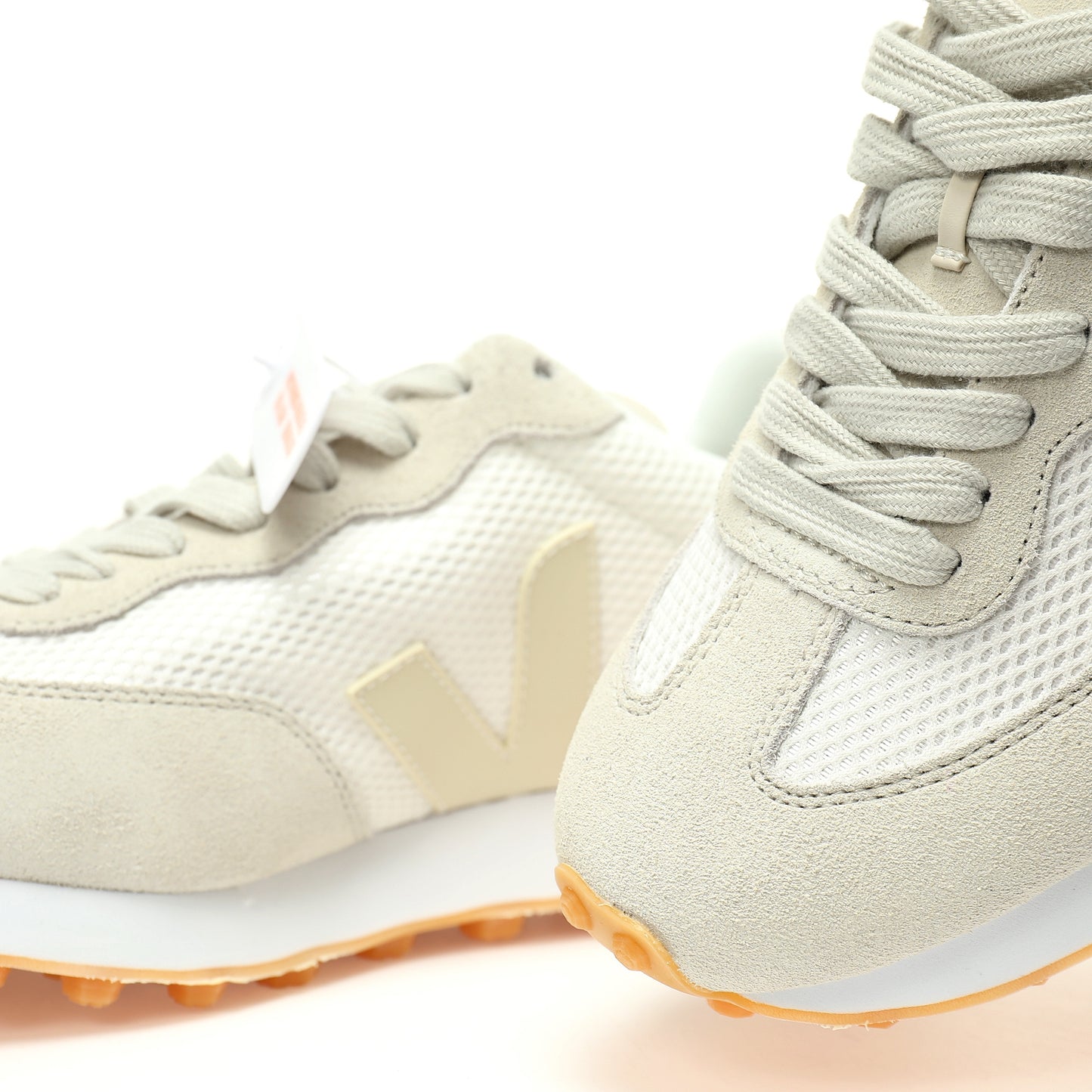 VEJA Rio Branco Sneakers