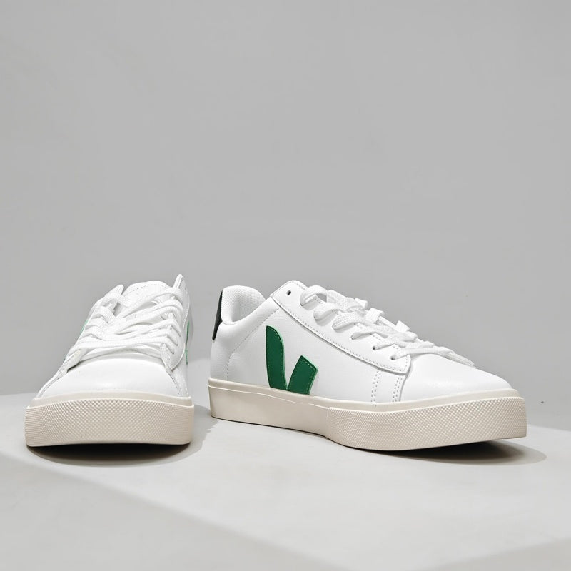 VEJA Esplar Sneakers
