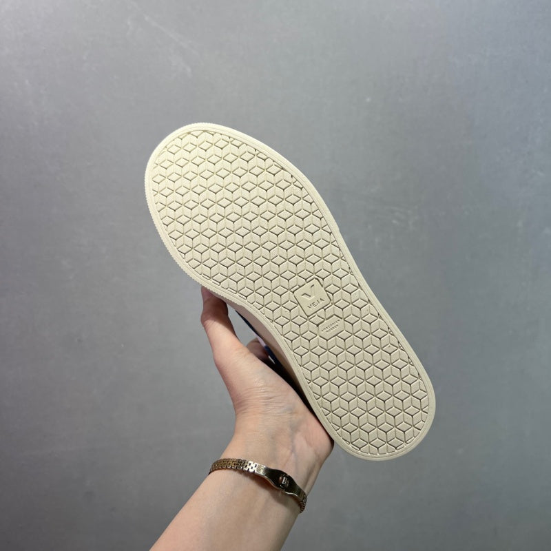 VEJA Esplar Sneakers
