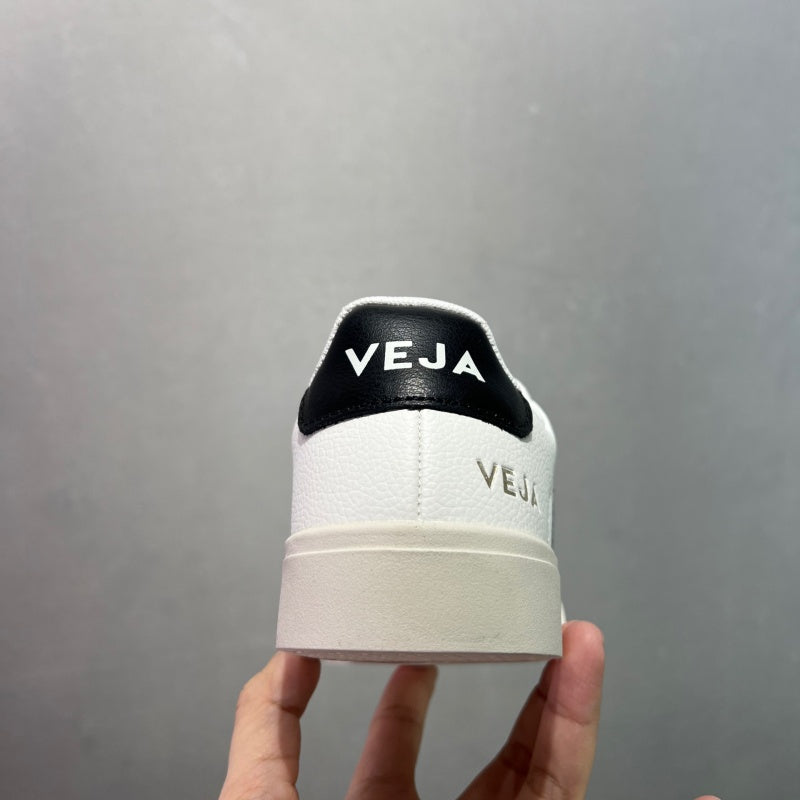 VEJA Esplar Sneakers