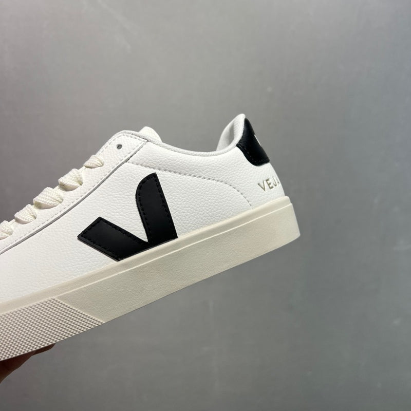 VEJA Esplar Sneakers
