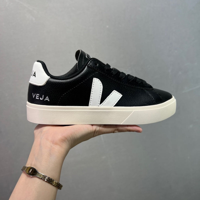 VEJA Esplar Sneakers