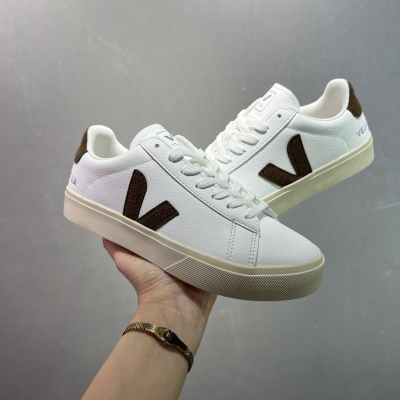 VEJA Esplar Sneakers